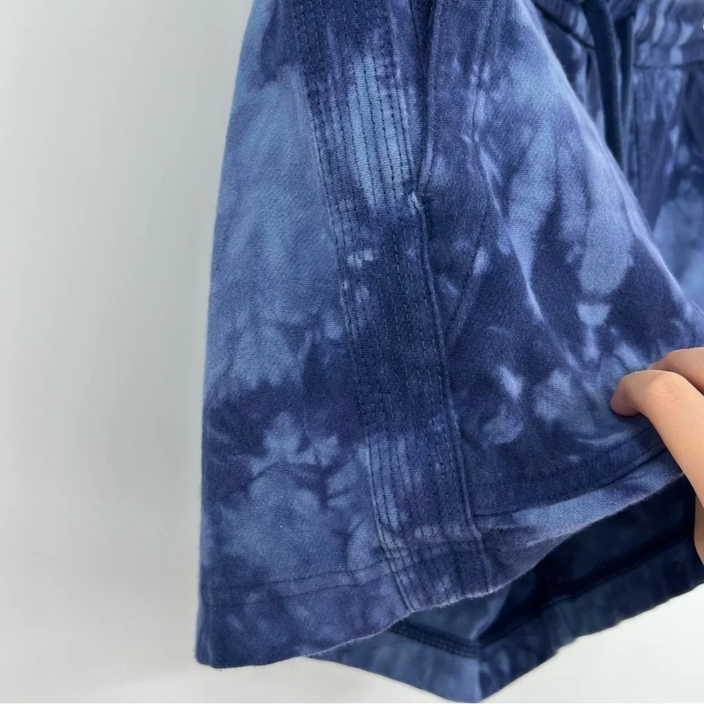 Athleta Farallon Blue Tie Dye Shorts Size S Drawstring Run Around Lounge - Picture 4 of 9